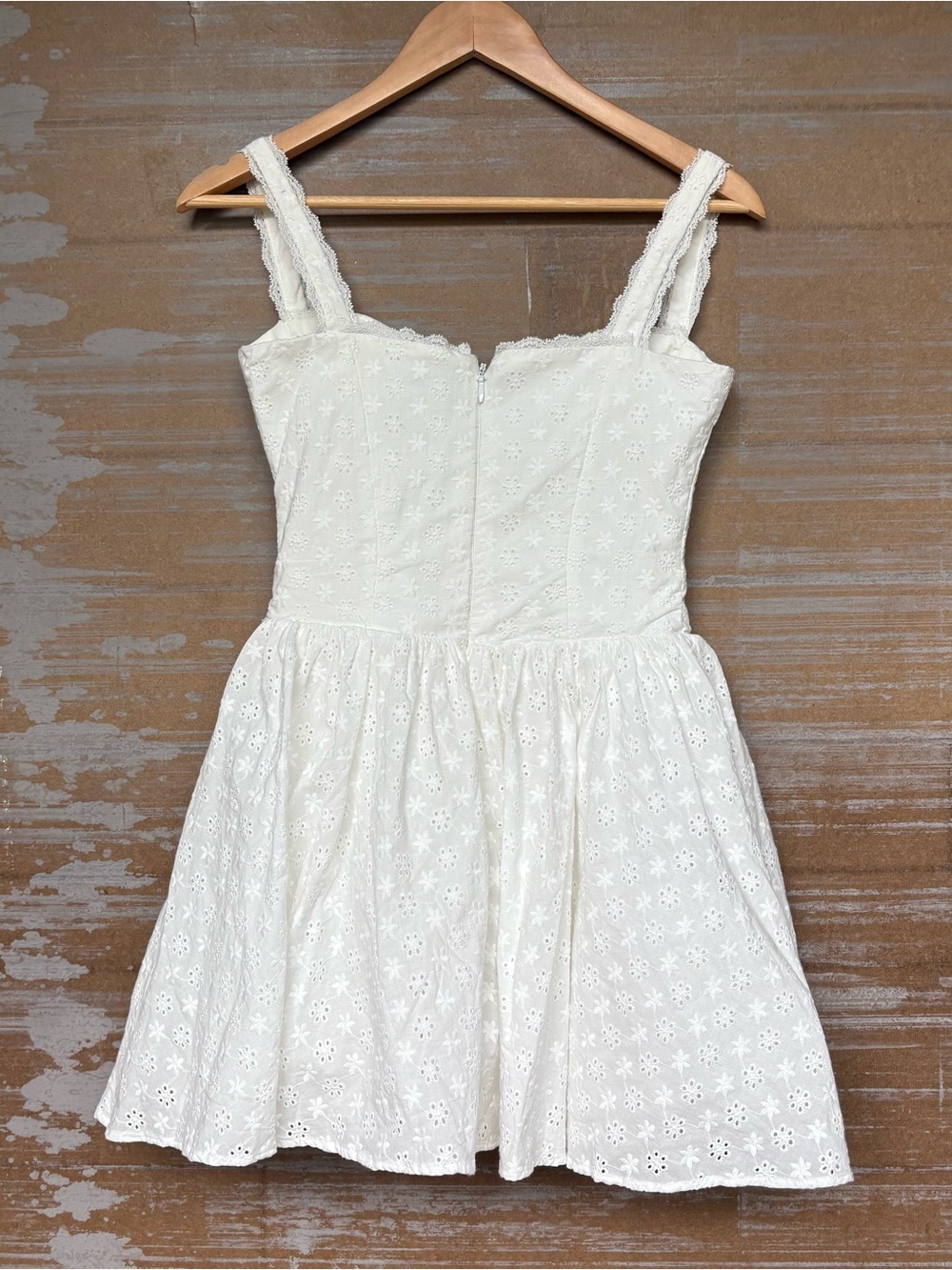House of CB Brigette Embroidered Lace Flare Dress Bridal Brunch Womens S - Picture 6 of 8